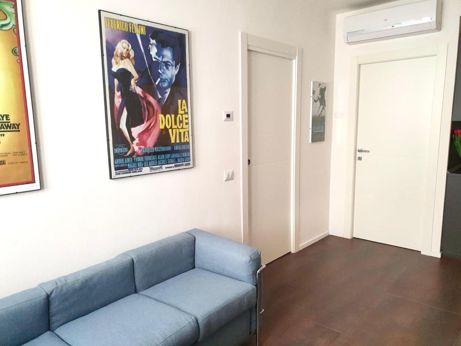 Appartamento Cinema Impero - Posto Auto Privato Siena Camera foto